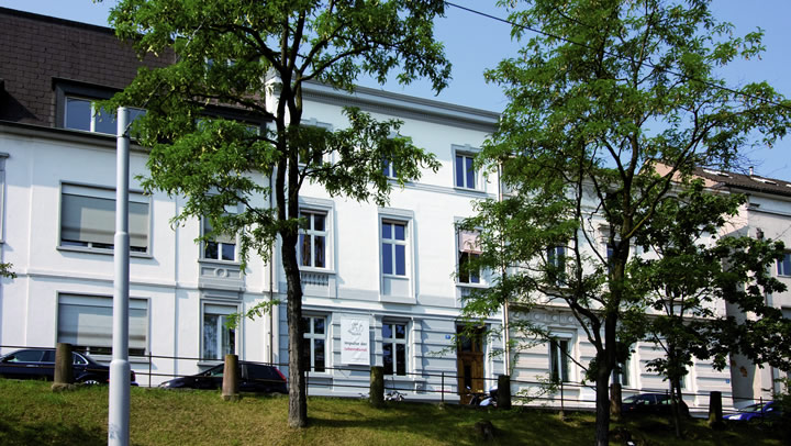 Geschichte des Hauses Auberg 9 in 4051 Basel, Ausbildungsinstitut perspectiva